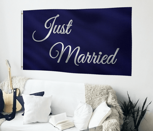 "Just Married" Flag - Bannerfi